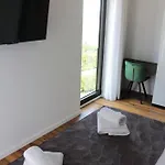 Marvi アパート